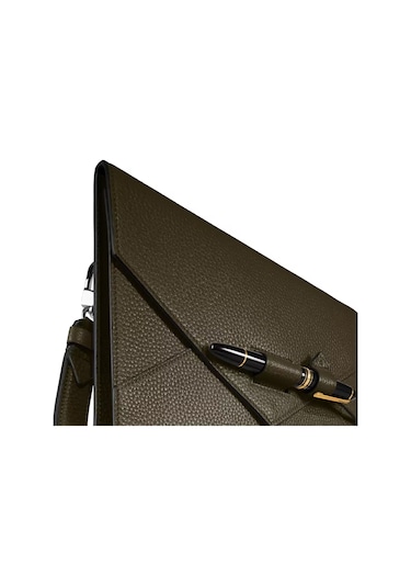 Montblanc Orta Boy Zarf Kapaklı Defter Kılıfı 137172 Haki