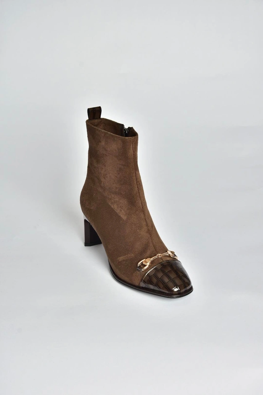 V820284602 Kahverengi Süet Kalın Topuklu Kadın Bot Kahverengi-süet