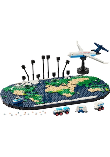 LEGO® Seyahat Anıları 41838 - Seyahat Etmeyi Seven Aileler İçin Dünya Haritası İçeren Yaratıcı Oyuncak Yapım Seti (1231 Parça)