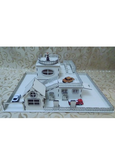 Ahşap 3 Katlı Otopark ve Gaz İstasyonu Beyaz