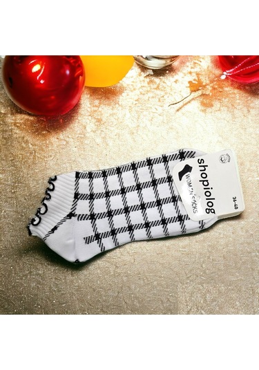 Sevimli Marul Desenli Bilek Çorabı Desen2 Beyaz - Siyah