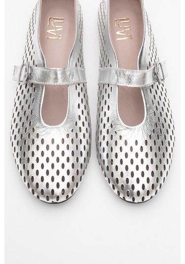 Arian Gümüş Hakiki Deri Delikli Kadın Babet Ayakkabı Gümüş