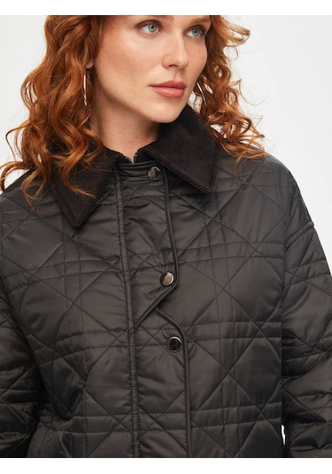 Kadife Yakalı Ribana Garnili Kapitone Mont 69438 U6943810 Siyah