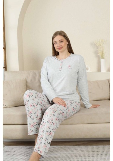 Alimer Kadın Büyük Beden Gri Çiçek Desen 3 Düğmeli Mevsimlik Uzun Kol Pijama Takımı Gri