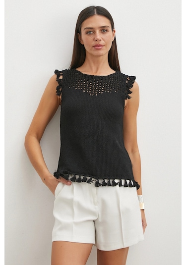 Uterpe Omuz Püsküllü Crop Triko Siyah
