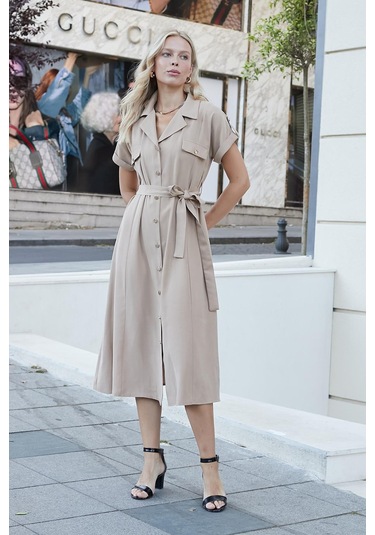 Kadın İpeksi Modal Kumaş Yakalı Düşük Omuzlu Apoletli Yan Cepli Kemerli Diz Altı Boy Uzun Elbise-camel Camel Kadın İpeksi Modal Kumaş Yakalı Düşük Omuzlu Apoletli Yan Cepli Kemerli Diz Altı Boy Uzun Elbise-camel Camel