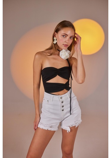 Holly Lolly Yırtık Detaylı Likralı Distressed Jean Şort Beyaz