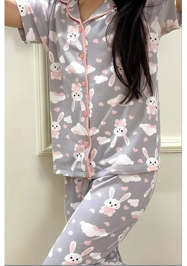 Kız Çocuk Bulut Tavşan Baskılı Kısa Kollu Pijama Takımı Göz Bandı Dahildir 3 Parça Gri Bulut Gri