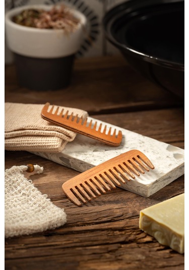 1001 Çiftliği Doğal Çam Ahşap Tarak