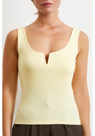 V Demirli Top Sarı Sari