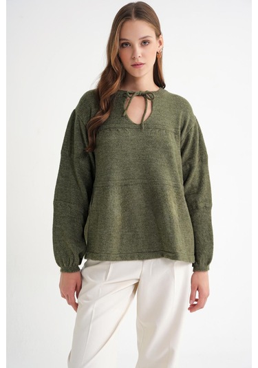 6950 Kadın Yakası Bağcıklı Pileli Triko Kazak Haki Haki