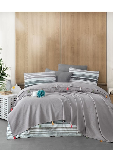 Valeria Tassel Gri Renkli Çift Kişilik Püsküllü Pike Takımı Gri