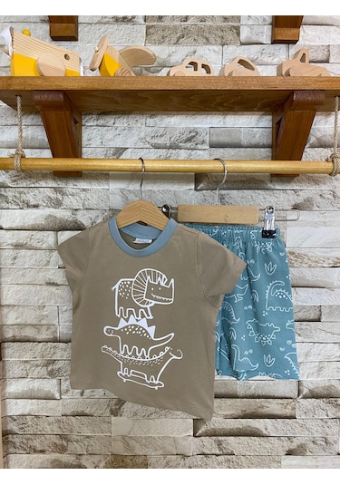 Aysbebe Dinazor Desenli Şortlu Yazlık Takım Bej