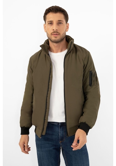 Erkek Astarlı Dik Yaka Mevsimlik Cepli Su Ve Rüzgar Geçirmez Mont Haki