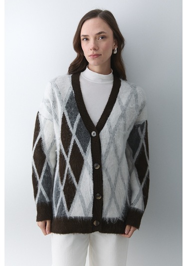 Koyu Kahverengi - Krem Baklava Desenli Hırka - 251090 Koyu Kahverengi