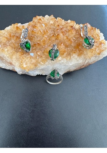 Aysesa Kalpli Yeşim Taşı Üzeri Markazit Kadın Gümüş Set