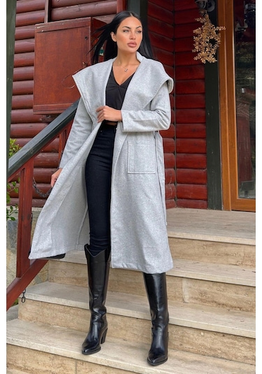 Gri Kruvaze Yaka, Kapüşonlu, Çift Cepli, Beli Kemerli, Uzun Kaşe Kaban Astarsız Gri
