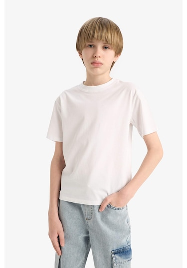 Defacto Erkek Çocuk Bisiklet Yaka Basic Düz Kısa Kollu Tişört K1687a625auwt34 Beyaz Defacto Erkek Çocuk Bisiklet Yaka Basic Düz Kısa Kollu Tişört K1687a625auwt34 Beyaz