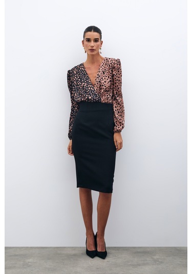 Kruvaze Desenli Bodysuit 135567 Siyah - Camel