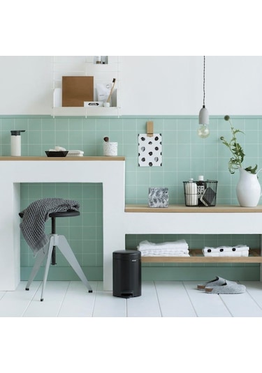 Brabantia Çöp Kutusu Newicon Pedallı 3 Lt Matt Black