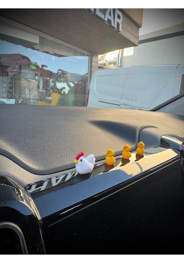 4 Parça Sevimli Tavuk Ailesi Dikiz Aynası Süsü - Ayna Süsü Araba Süsü Torpido Süsü Oto Aksesuar