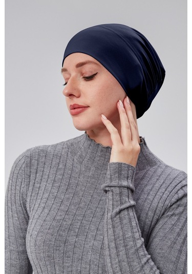 Kadın Tesettür Hazır Pratik Geçmeli Bone Lastikli Kaymaz Lacivert