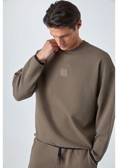 GRIMELANGE Plemon Erkek Bisiklet Yaka Uzun Kol Baskı Detaylı Oversize Koyu Kahverengi Sweatshirt Koyu Kahverengi