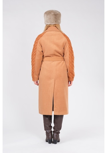 Giyim Dünyası Kadın Kolları Triko Örgü Detaylı Bel Kuşaklı Kaşe Kaban Camel 001