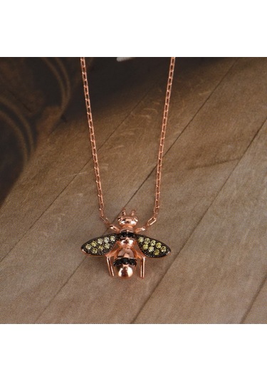 Zirkon Taşlı Pırlanta Montür Rose Altın Kaplama Arı Gümüş Kolye