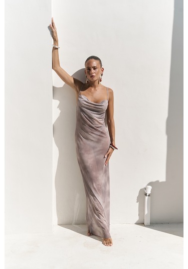 Chomhan Askılı Degaje Duman Uzun Elbise M