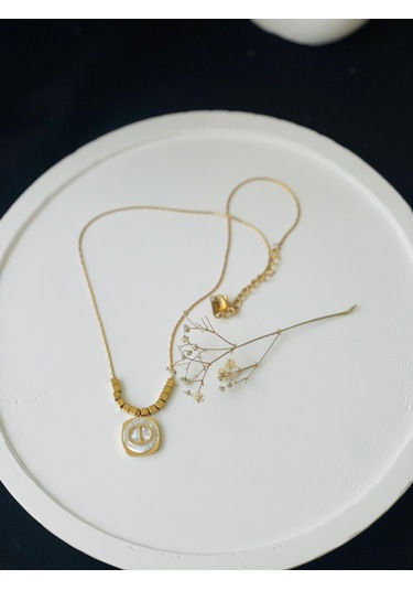 Küp Detaylı Marka Dior Çelik Kolye Altın