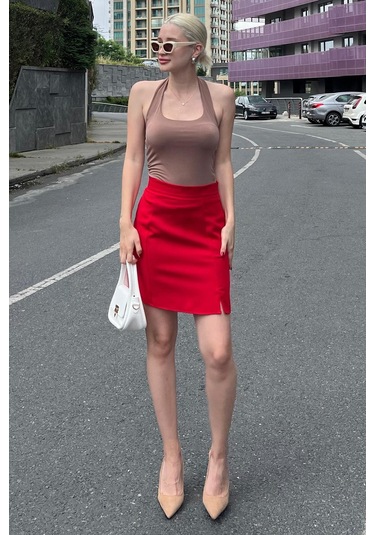 Madmext Kırmızı Yüksek Bel Önden Yırtmaçlı Kısa Etek Mg2086 Kırmızı