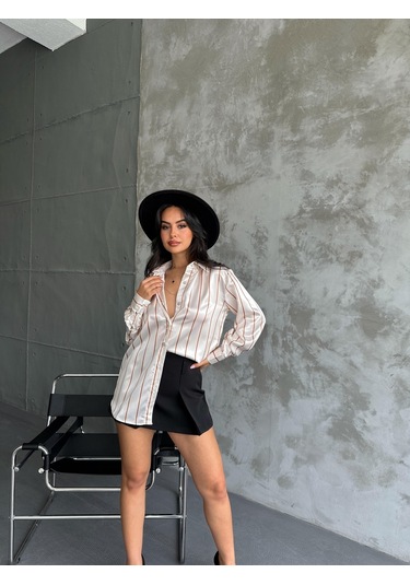 Kadın Oversize Ekru Renk Camel İnce Çizgili Detaylı Saten Gömlek-camel Camel