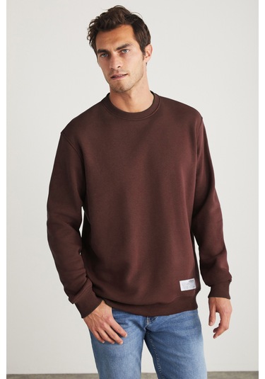 Grımelange Travıs Erkek Organik Kumaşlı Yumuşacık Regular Fit Yuvarlak Yakalı Koyu Kahverengi Sweats Koyu Kahverengi