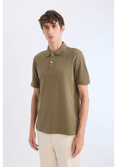 DeFacto %100 Pamuk Regular Fit Polo Yaka Kısa Kollu Basic Düz Pike Kumaş Tişört C1293AX25SPKH82 DeFacto %100 Pamuk Regular Fit Polo Yaka Kısa Kollu Basic Düz Pike Kumaş Tişört C1293AX25SPKH82