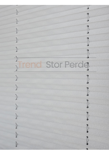 Açık Gri Plise Katlanır Cam Balkon Perdesi - Ofis Perdesi - Salon Perdesi - 043 Açık Gri