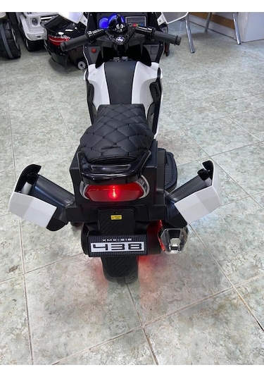 Poyraz Akülü Motor 12 Volt 2-8 Yaş Beyaz