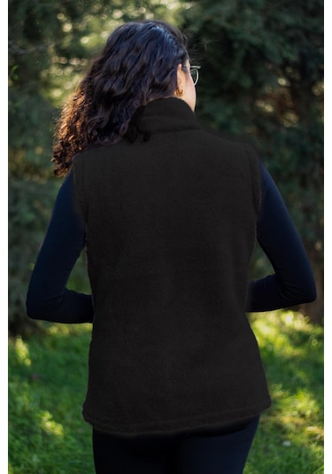 Kadın Siyah Kırmızı Dik Yaka Kalın Peluş Fermuarlı Yelek 24kylkk215 001