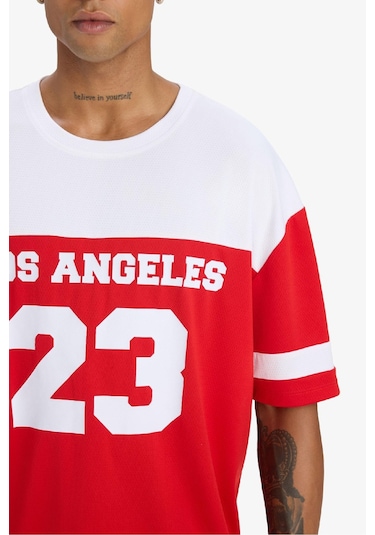 DeFactoFit Hızlı Kuruyan Oversize Geniş Kalıp Bisiklet Yaka Baskılı Sporcu Kısa Kollu Tişört E4120AX25SMRD256