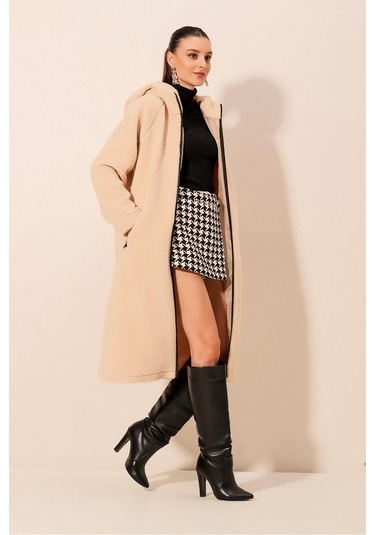 Bigdart9132 Kapüşonlu Peluş Kaban - Krem 001