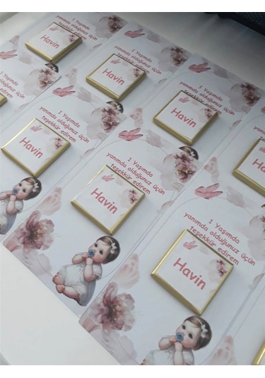 Farklı Market 20 Adet Bebek Çikolatası Pembe