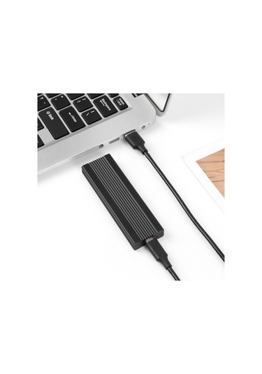 M.2 Nvme/sata Çift Protokollü Mobil Sabit Disk Kutusu Usb3.1 Tip-c Harici Ssd Muhafazası Alüminyum Alaşımlı Kabuk Siyah