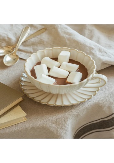 Dofolink Kiln Değişimli Seramik Çay/ Kahve Seti: 300 Ml Kupa + 15 Cm Tabak, Porselen Beyaz, Krisantem Desenli, Lavabo & Mikrodalga Uyumlu, Vintage Stili Beyaz