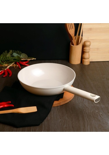 Belarıva 28 Cm Beyaz Sılıkon Saplı Wok Tava Beyaz