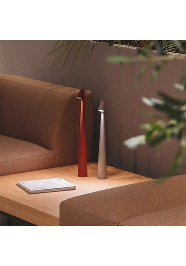 Led Masa Lambası Endüktif Işık Şarjlı Öğrenme Işığı B Beyaz