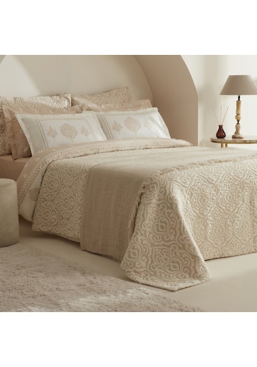 Karaca Home Helen 8 Parça Çeyiz Seti Gold