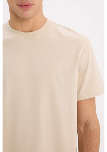 DeFacto %100 Pamuk New Regular Fit Bisiklet Yaka Basic Düz Kısa Kollu Tişört V7699AZ25SPBG735