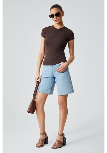 Marta Kadın V Yaka Kısa Kol Slim Kahverengi T-shirt