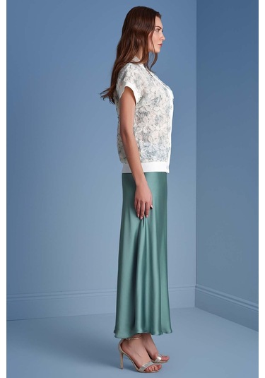 Evaze Kemik Yeşili Saten Etek Kemik Yeşili Yeşil