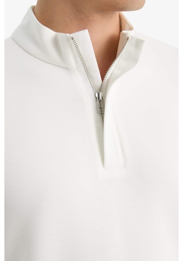 Defacto Regular Fit Dik Yaka Yarım Fermuarlı Sweatshirt F2821ax25auwt34 Beyaz